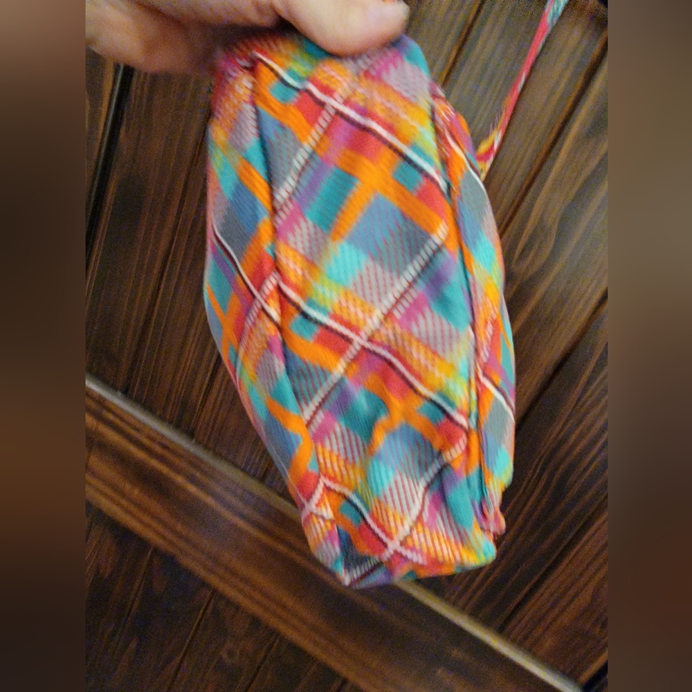 Vera Bradley Hadley Crossbody in Rumba pattern. - Picture 7 of 13